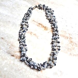 😍925 White & Grey/ Blue Seed Pearl Necklace😍 NWOT